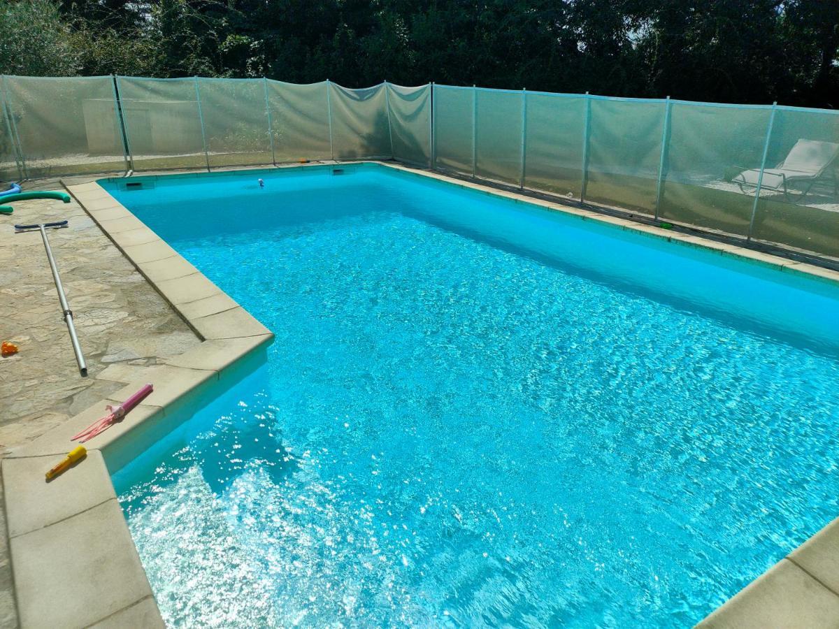 Au Mazet Du Parc Bed & Breakfast Lédenon Екстериор снимка